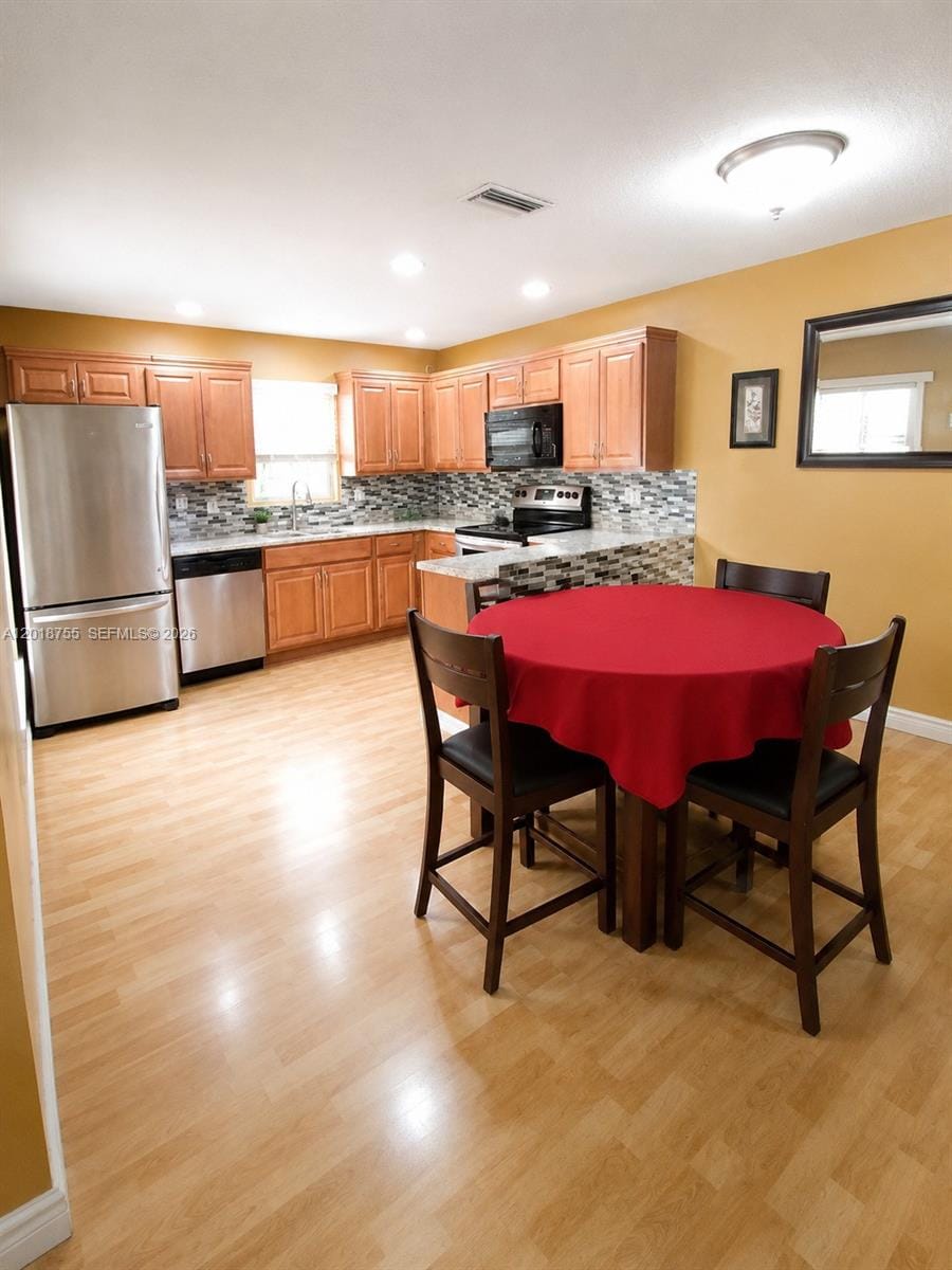 7833 Tam Oshanter Boulevard 7833, North Lauderdale, FL 33068 photo 4