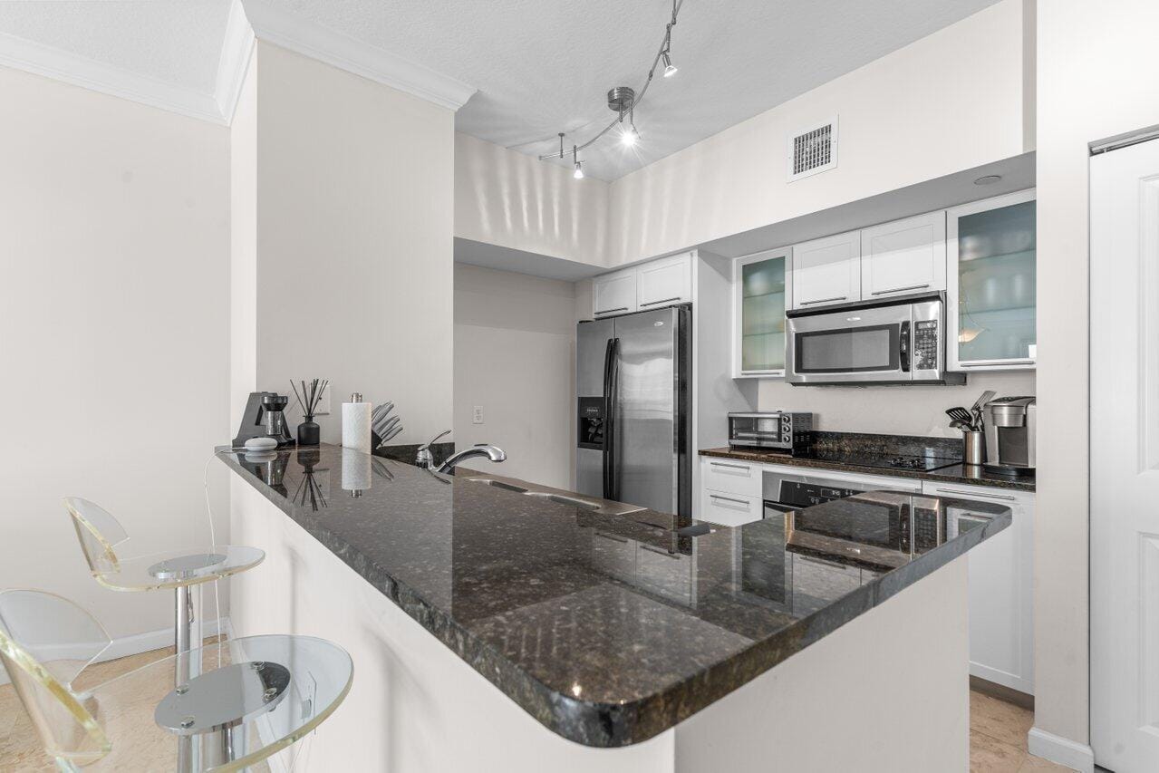 235 NE 1st Street 504 — photo 1