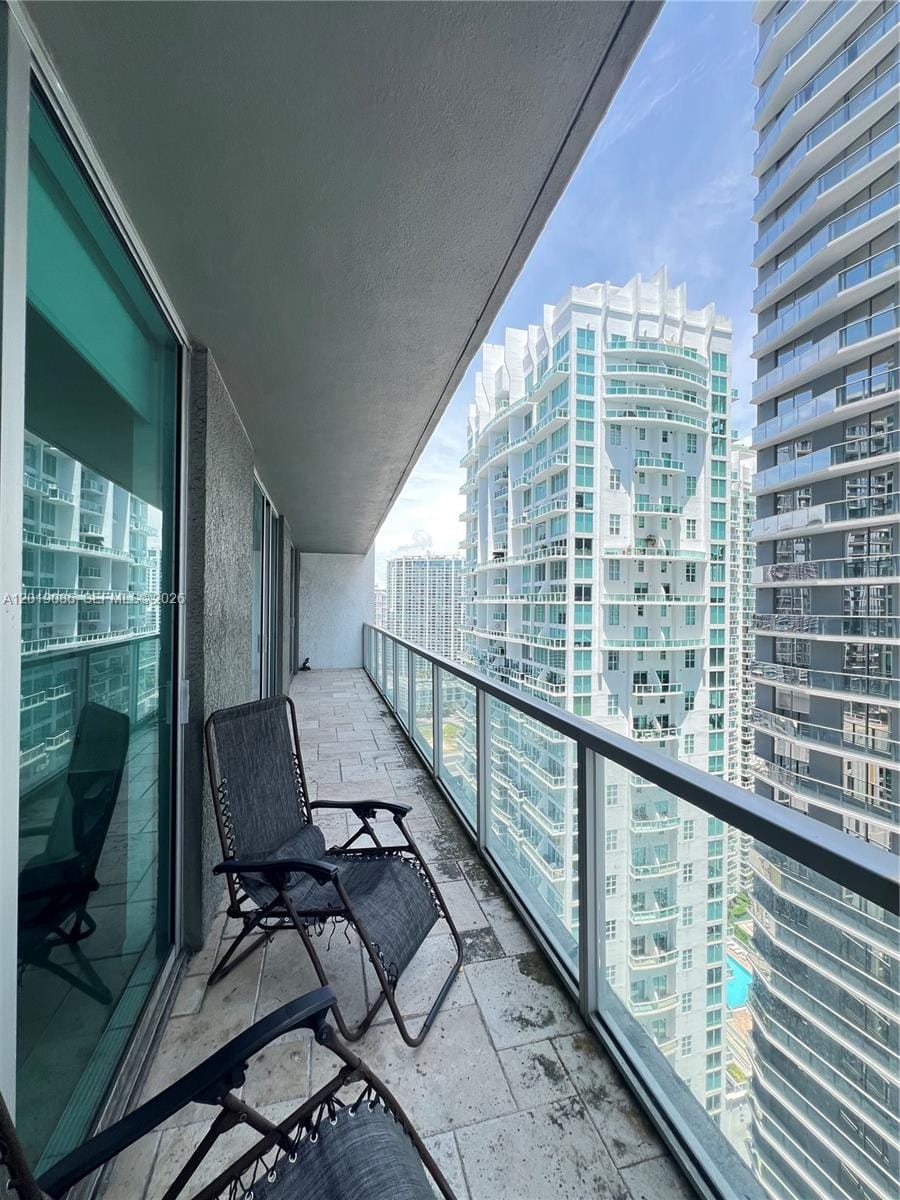 55 SE 6th Street 3305, Miami, FL 33131 photo 2