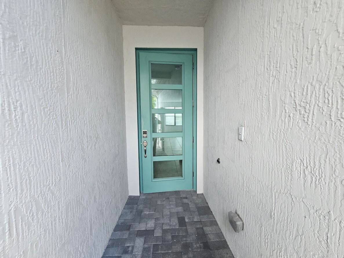 8641 Antarus Drive — photo 2