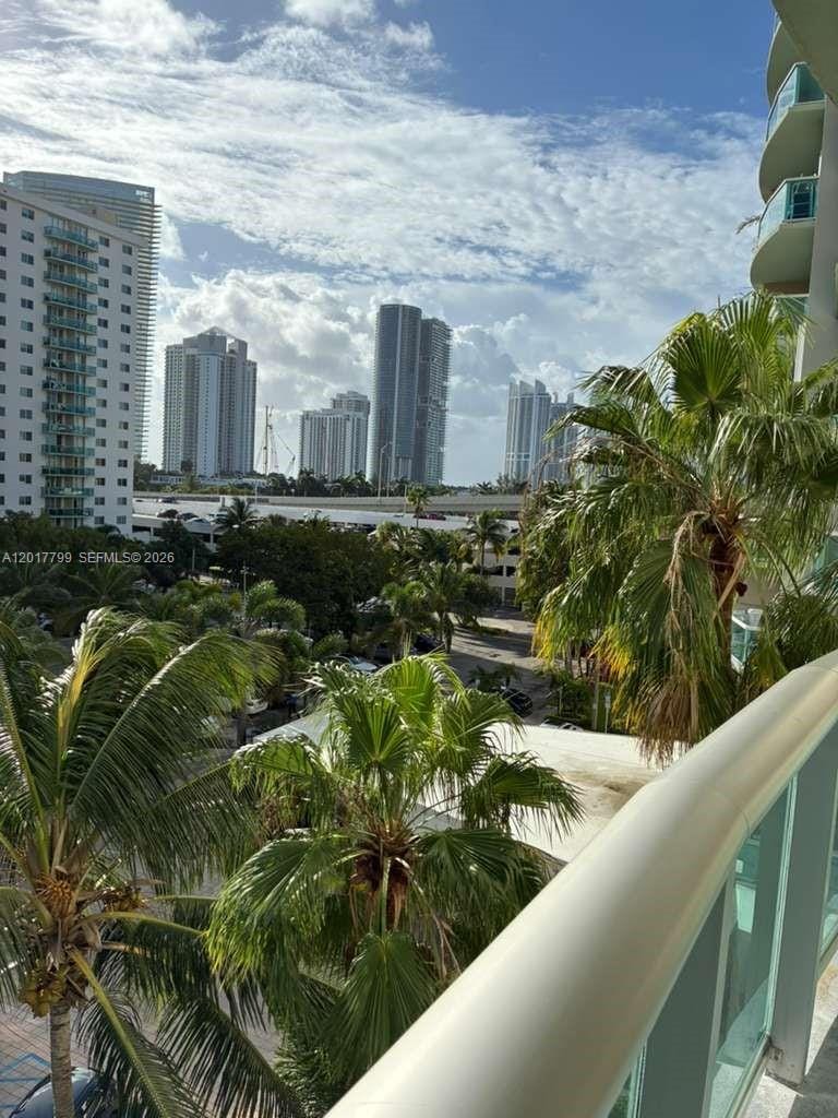 19390 Collins Avenue 520 — photo 11