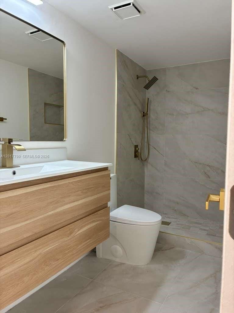 19390 Collins Avenue 520 — photo 5