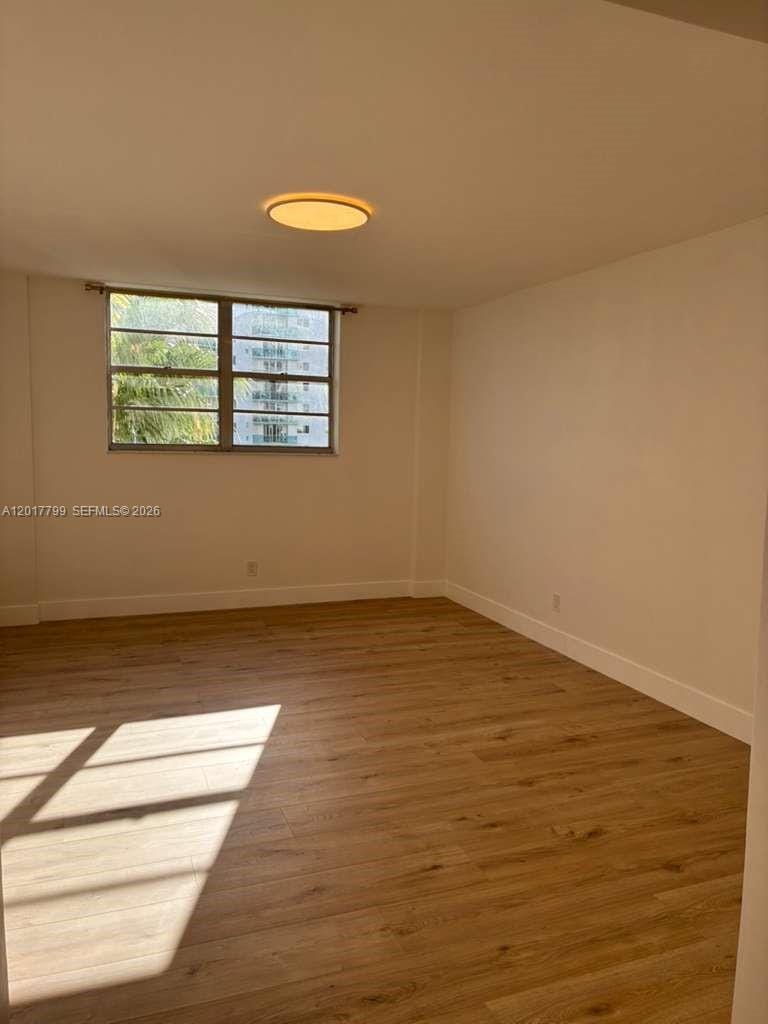19390 Collins Avenue 520 — photo 8