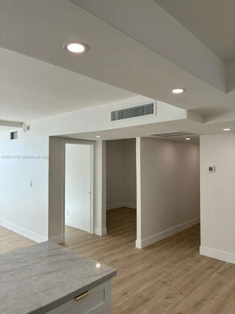 19390 Collins Avenue 520 — photo 9