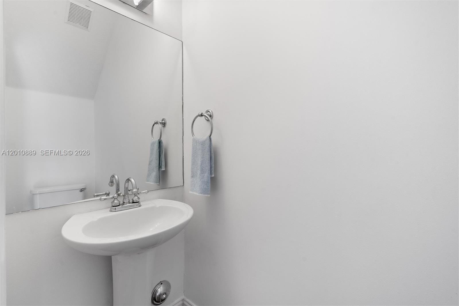 835 NE 19th Avenue 2, Fort Lauderdale, FL 33304 photo 11