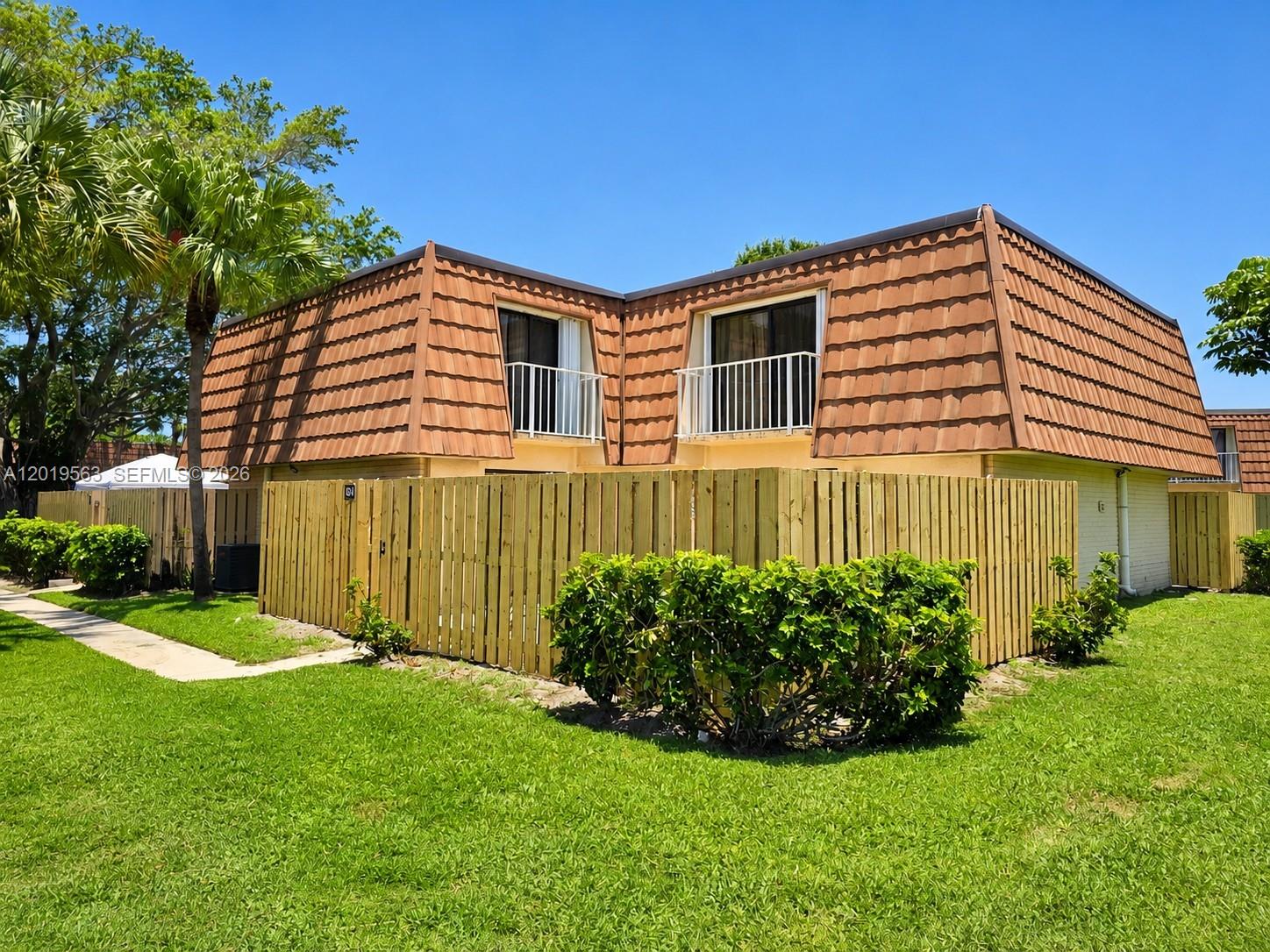 824 Blue Ridge Circle, West Palm Beach, FL 33409, West Palm Beach