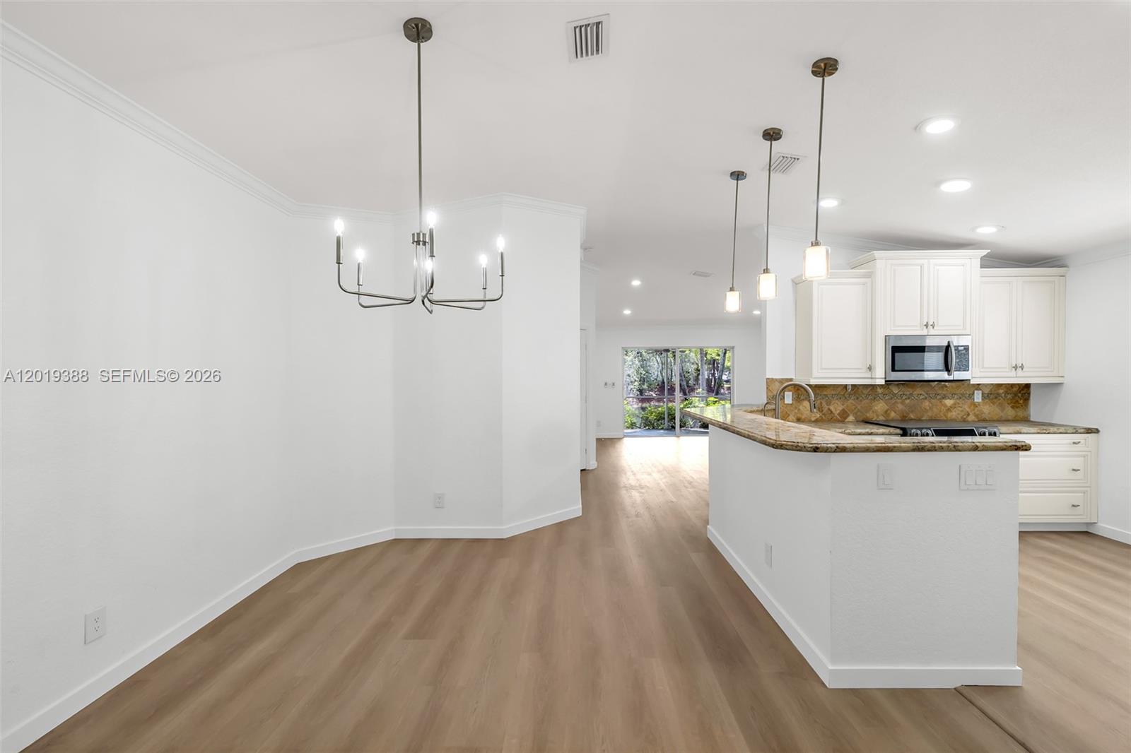 5621 NW 117th Avenue, Coral Springs, FL 33076, Coral Springs