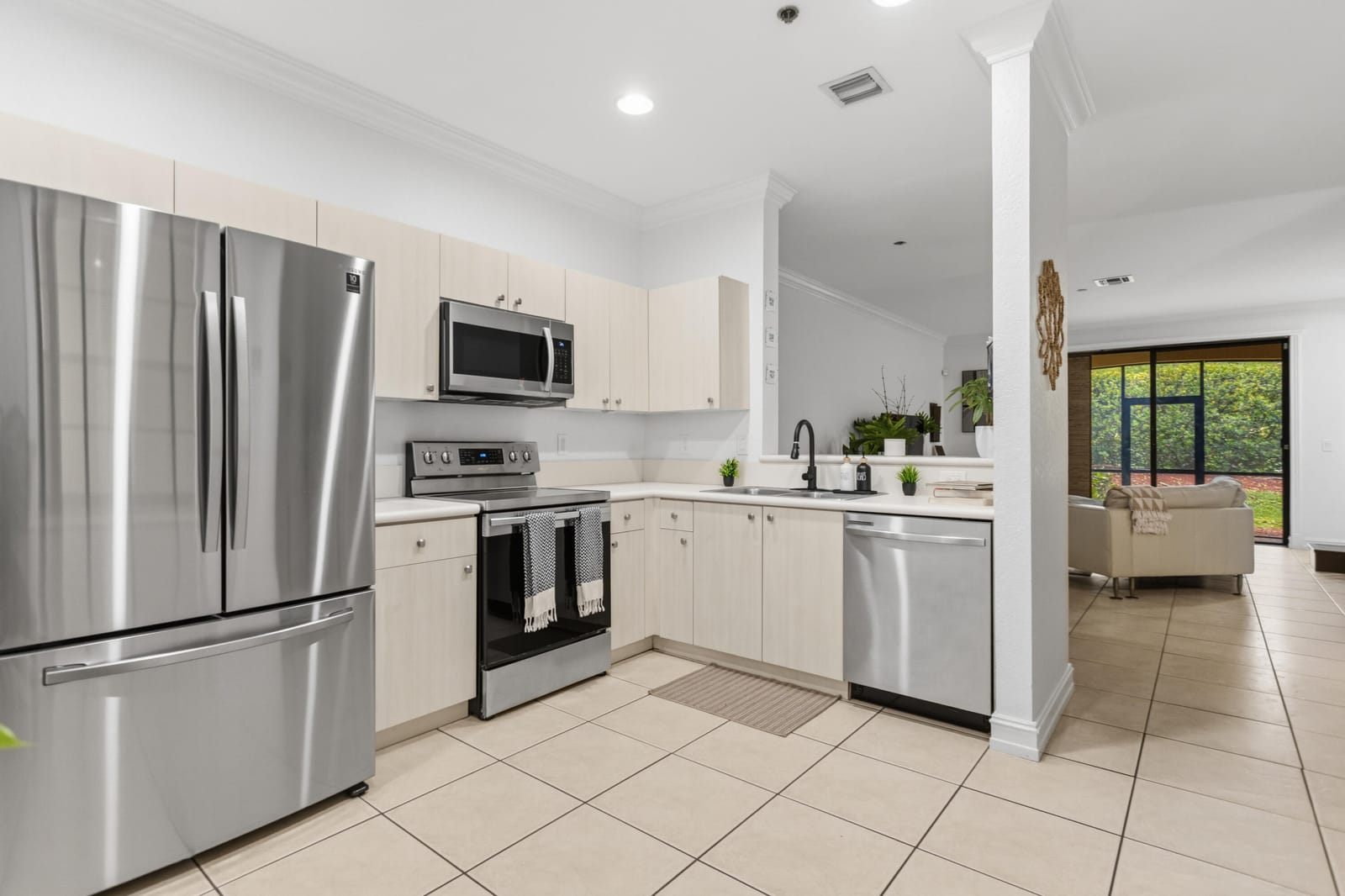 3915 Vista Grove Lane, Weston, FL 33332 photo 10