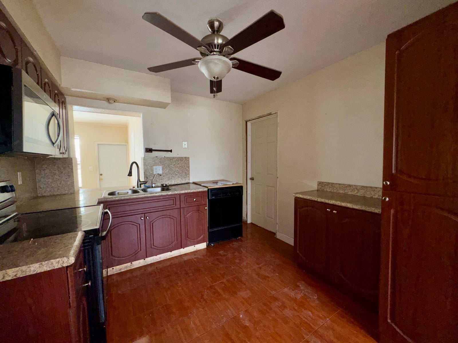 3941 NW 36th Terrace, Lauderdale Lakes, FL 33309 photo 14