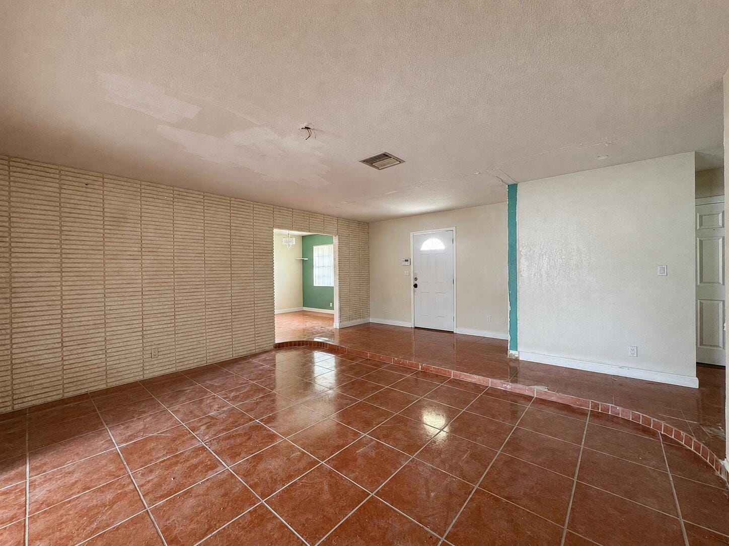 3941 NW 36th Terrace — photo 3