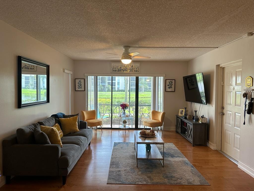 1102 Green Pine Boulevard B1 — photo 3
