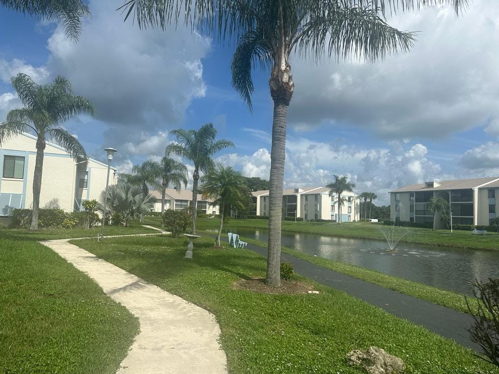 1102 Green Pine Boulevard B1, West Palm Beach, FL 33409 photo 22