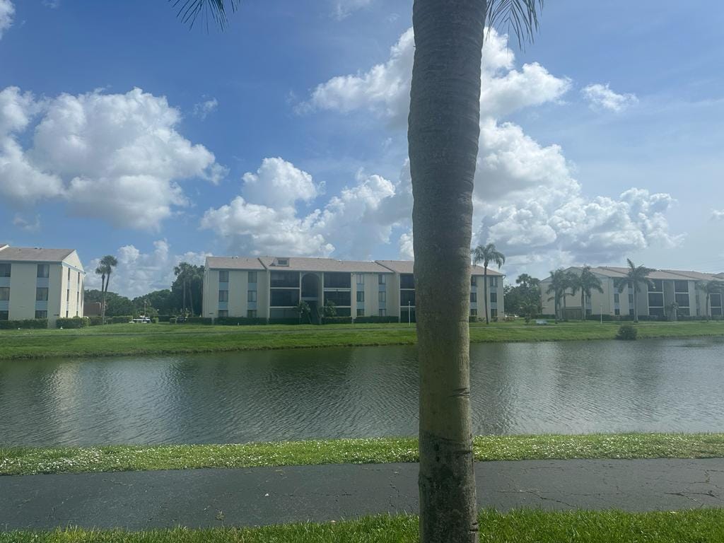 1102 Green Pine Boulevard B1, West Palm Beach, FL 33409 photo 24