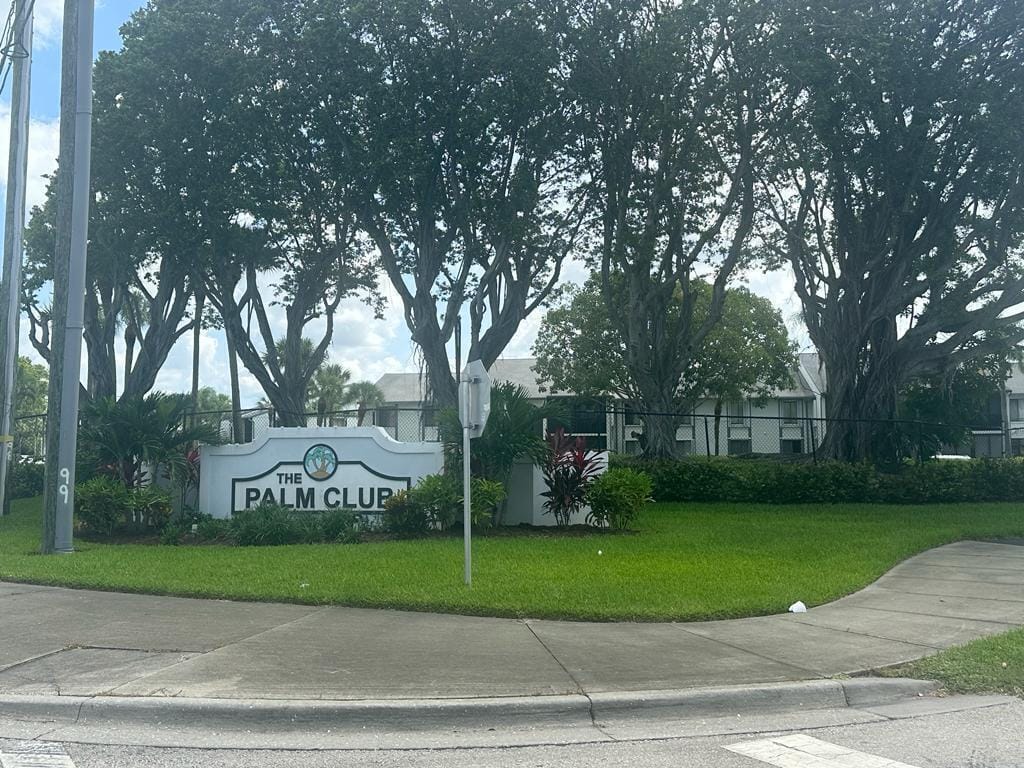 1102 Green Pine Boulevard B1, West Palm Beach, FL 33409 photo 25