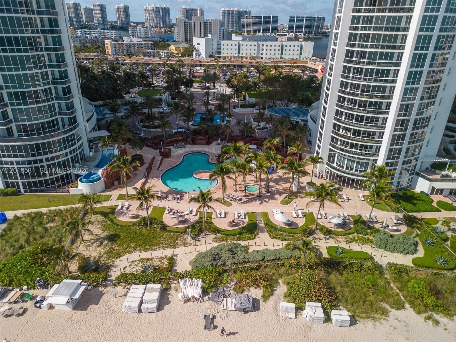 18101 Collins Avenue 606, Sunny Isles Beach, FL 33160 photo 25