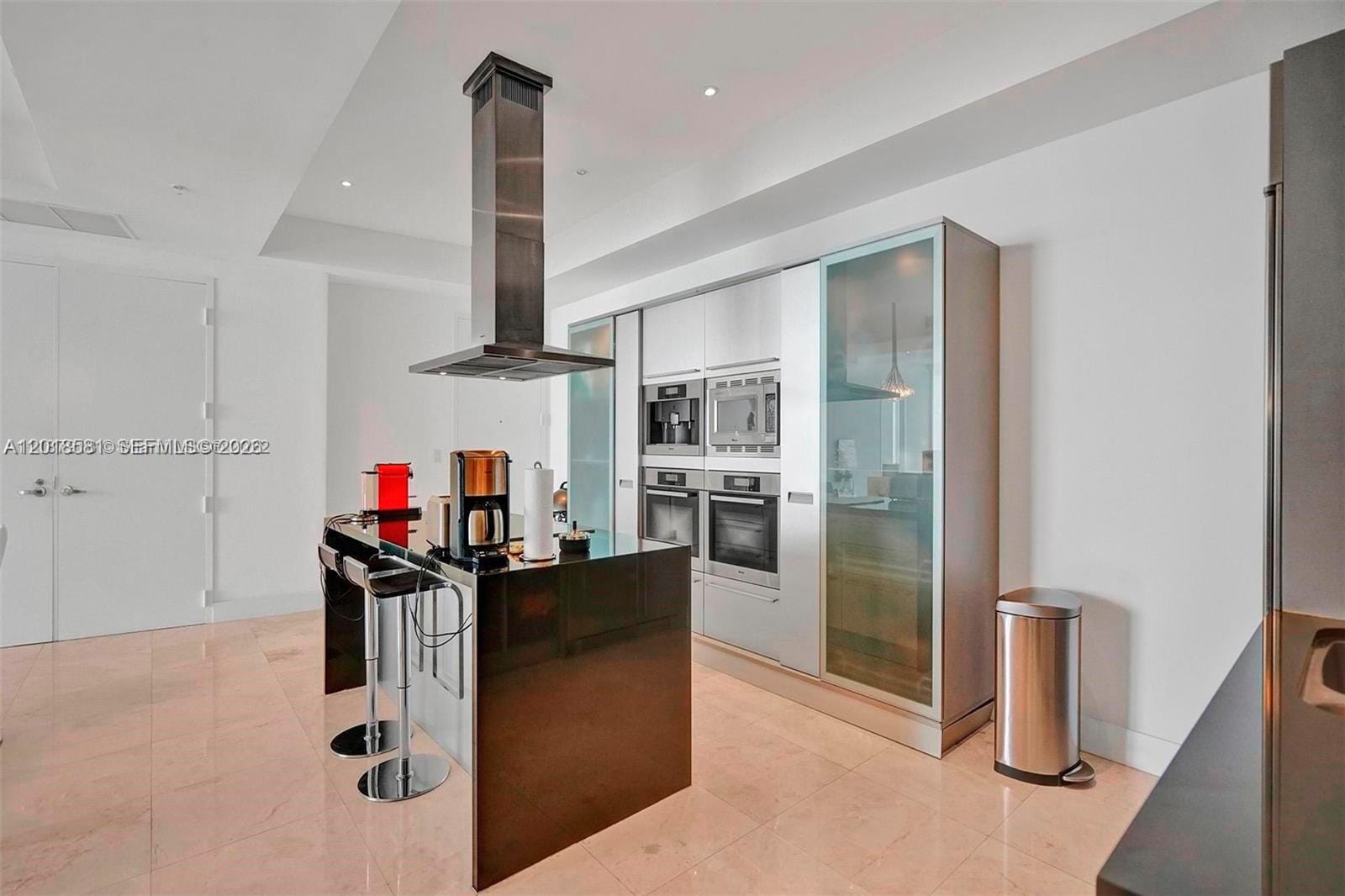 18101 Collins Avenue 606, Sunny Isles Beach, FL 33160 photo 9