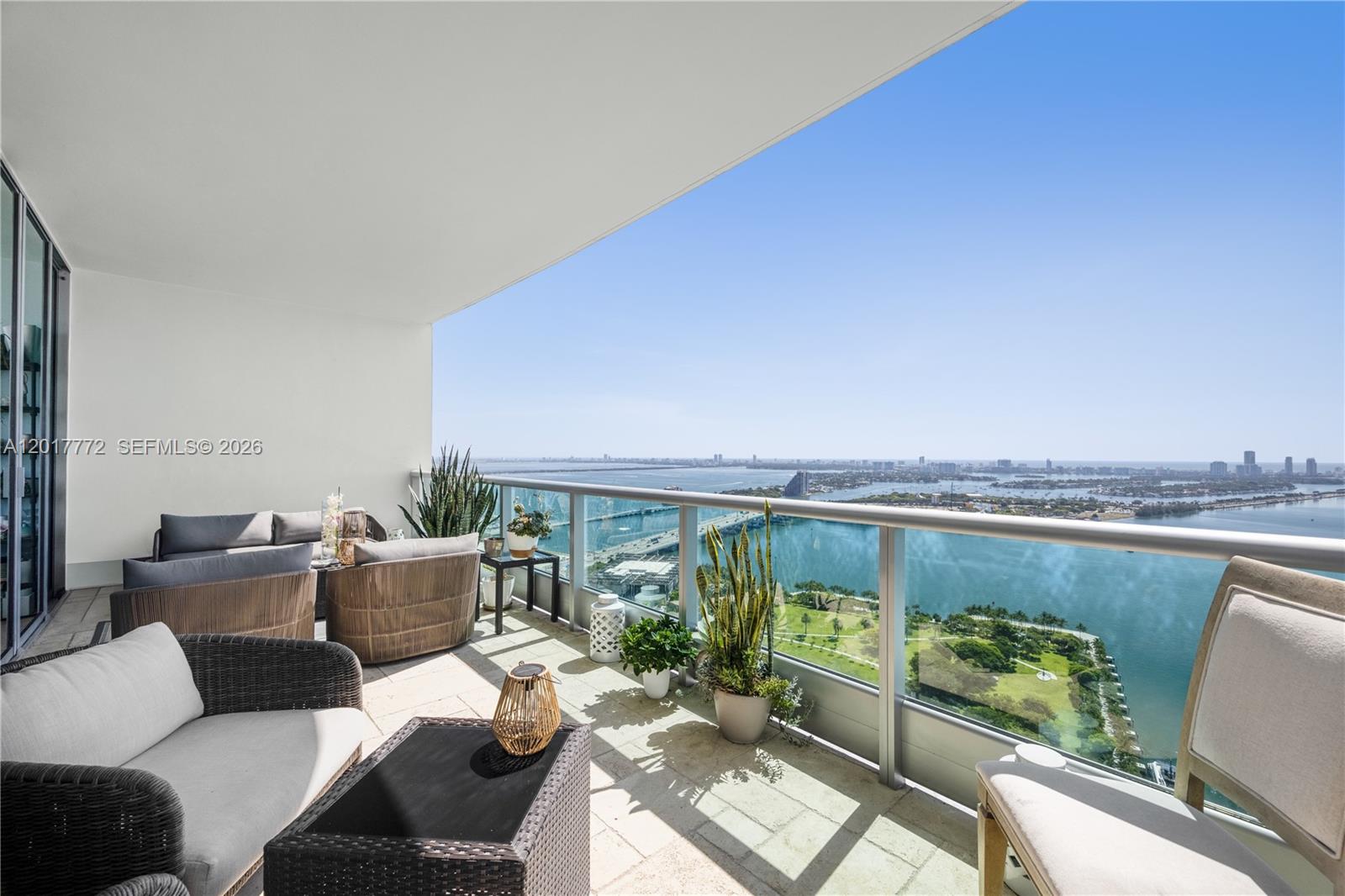 900 Biscayne Boulevard 4205, Miami, FL 33132, Miami