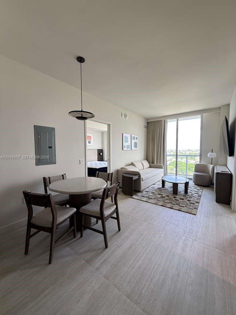1611 SW 2nd Avenue 911, Miami, FL 33129, Miami