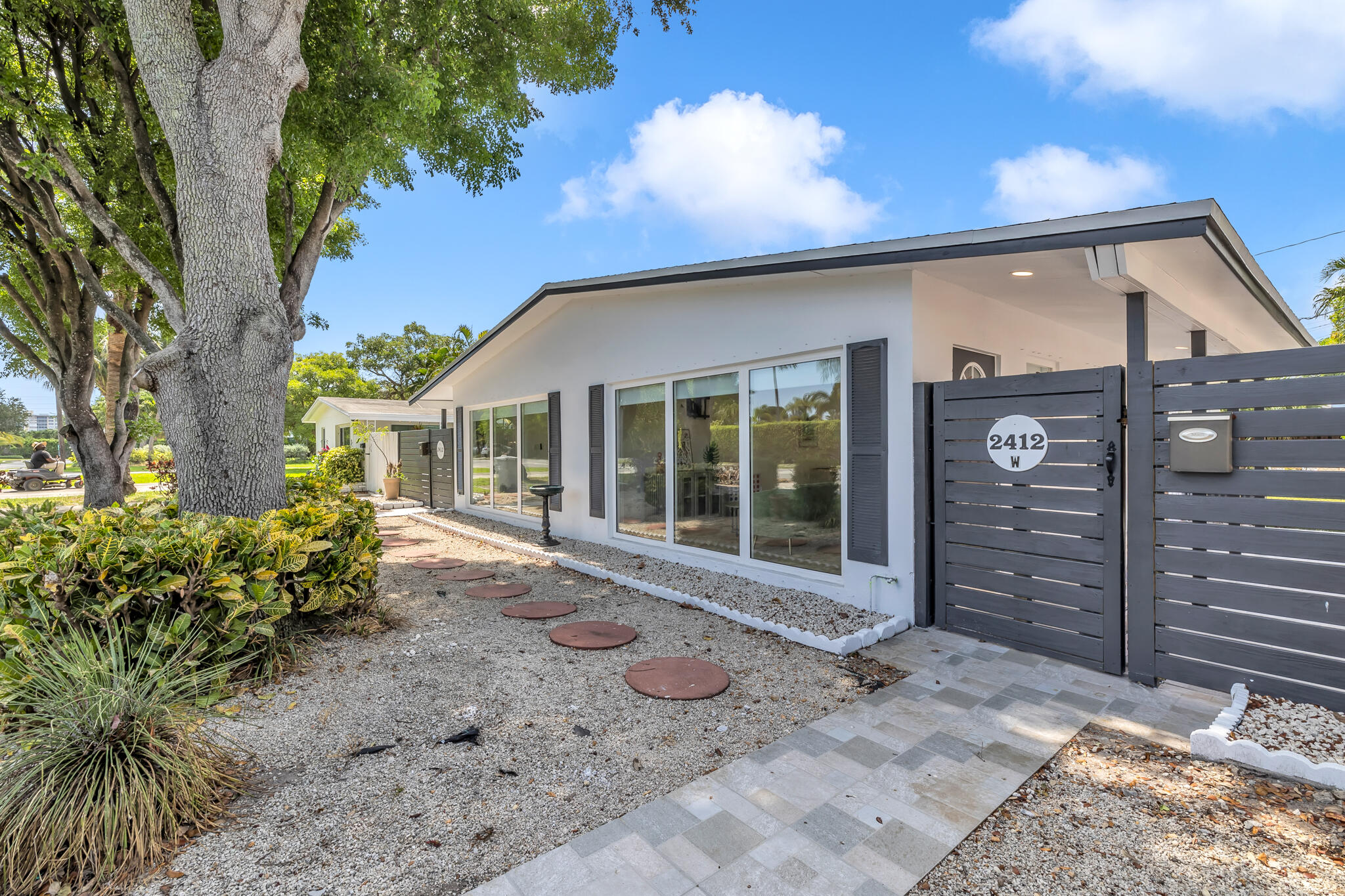 2412 NE 4th Street W, Pompano Beach, FL 33062, Pompano Beach