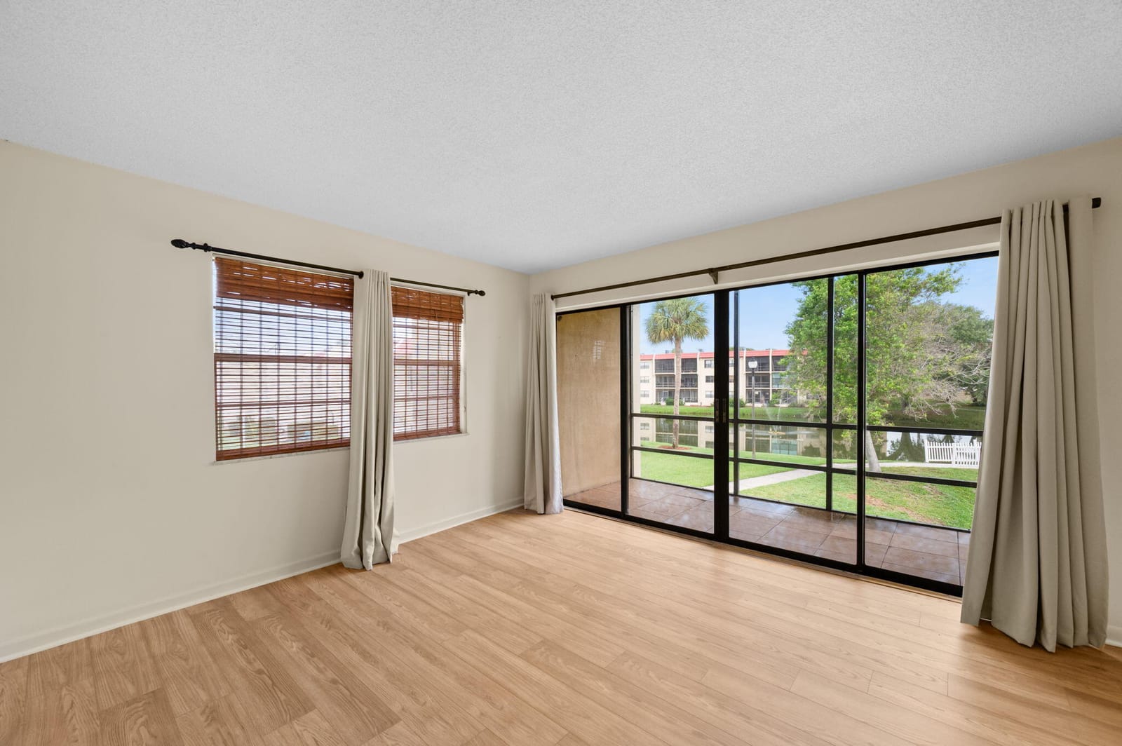 2050 Oleander Boulevard 2-206, Fort Pierce, FL 34950 photo 10