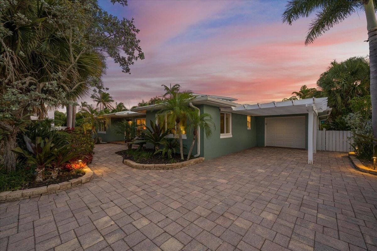 440 Jupiter Lane, Juno Beach, FL 33408 photo 1
