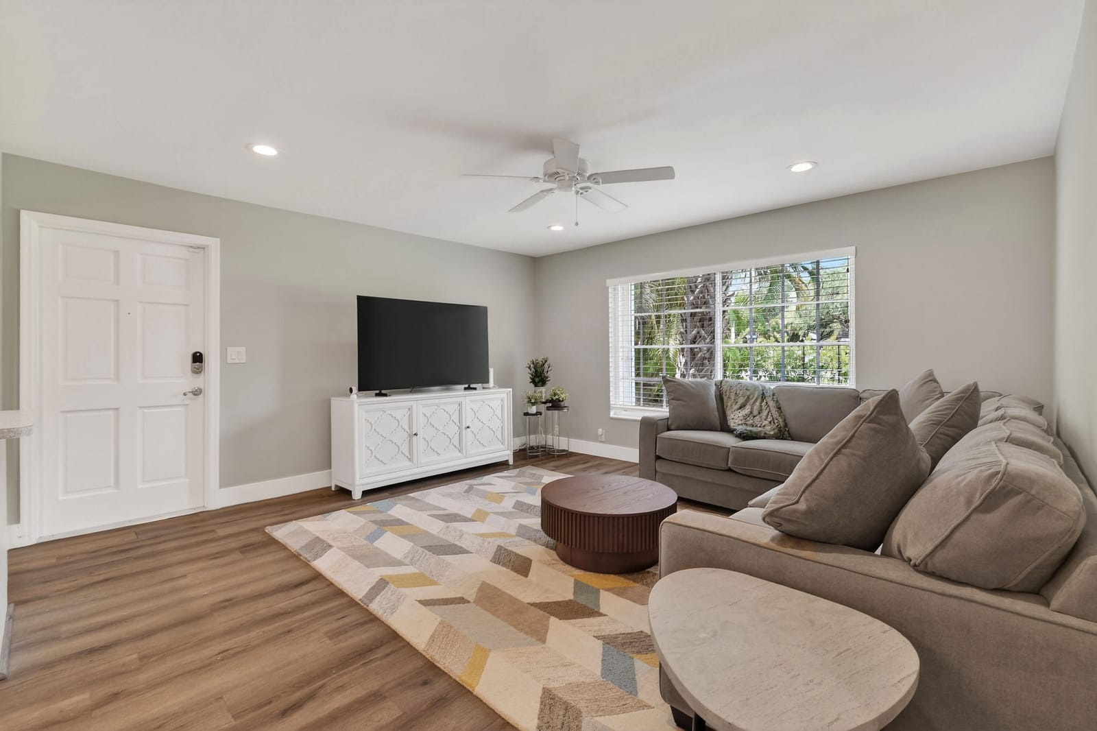 11521 Landing Place E1 — photo 2