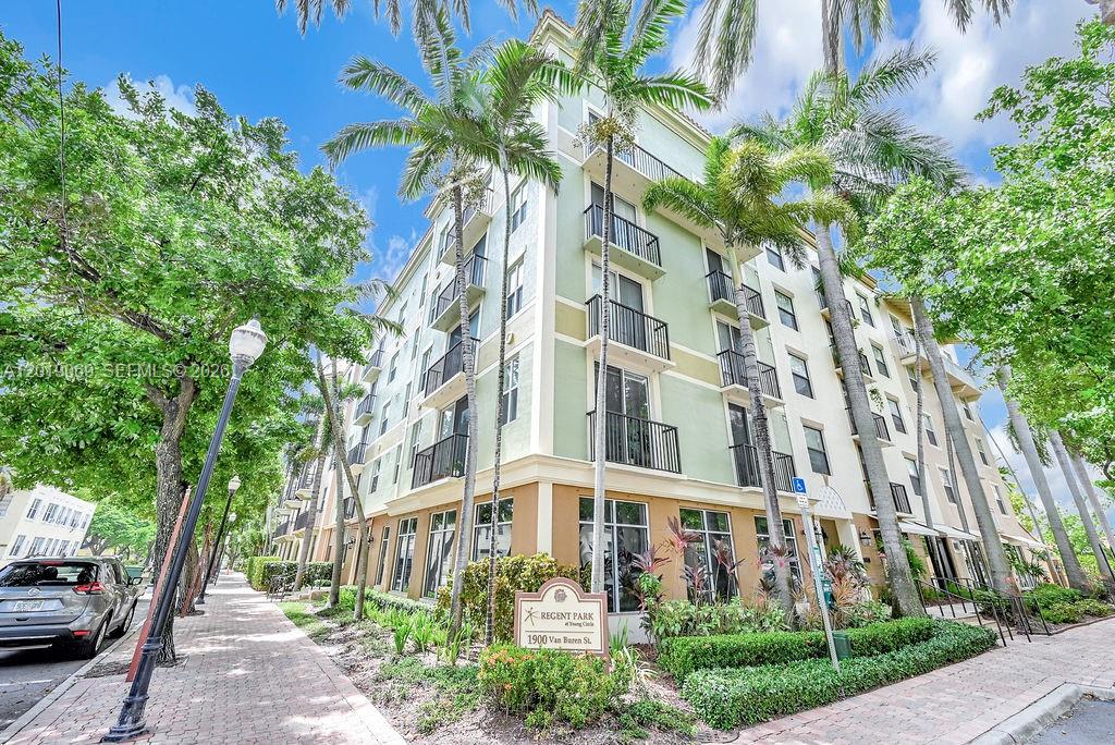 1900 Van Buren Street 113B, Hollywood, FL 33020, Hollywood