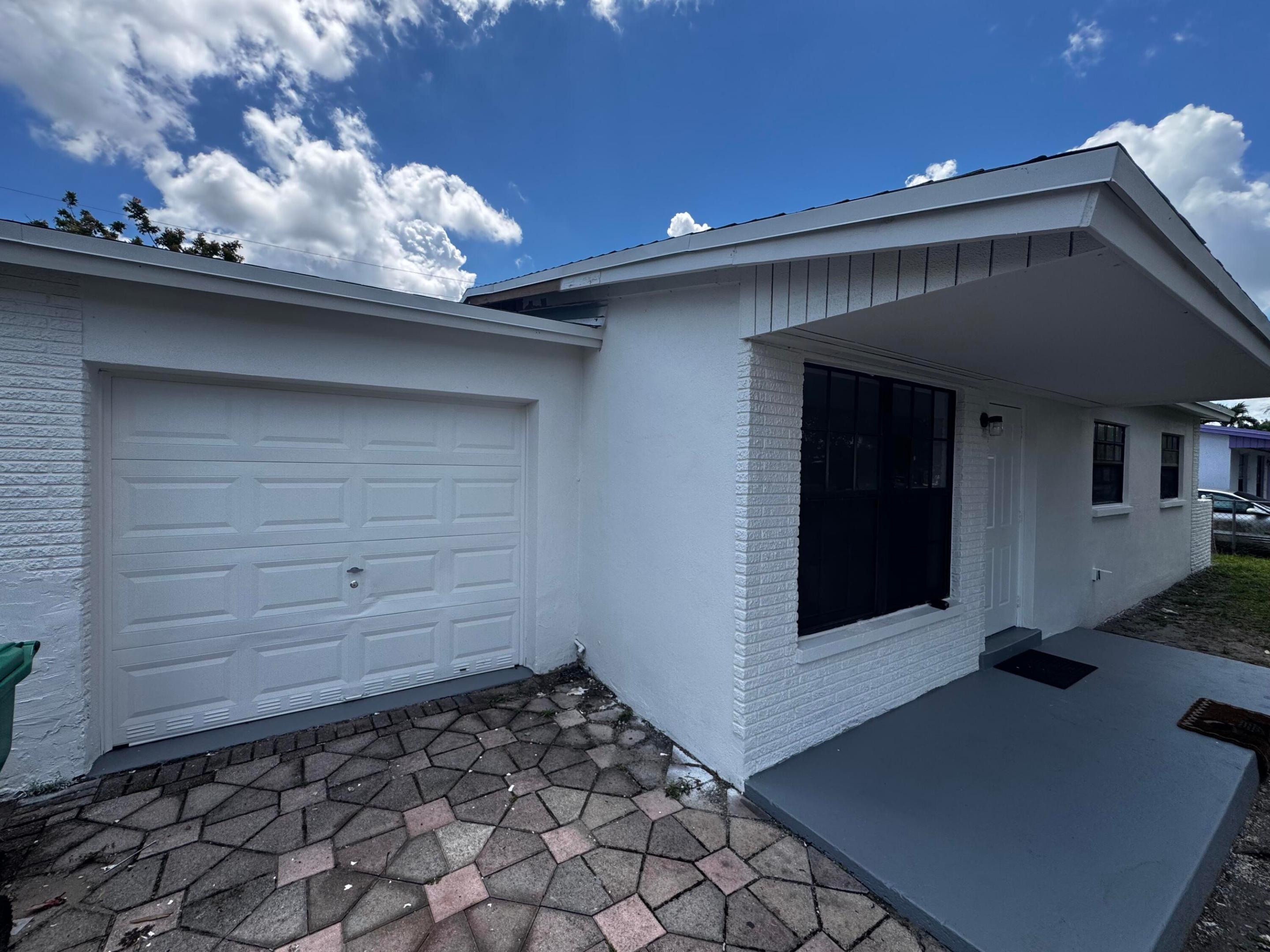 1820 NW 35th Avenue, Lauderhill, FL 33311, Lauderhill