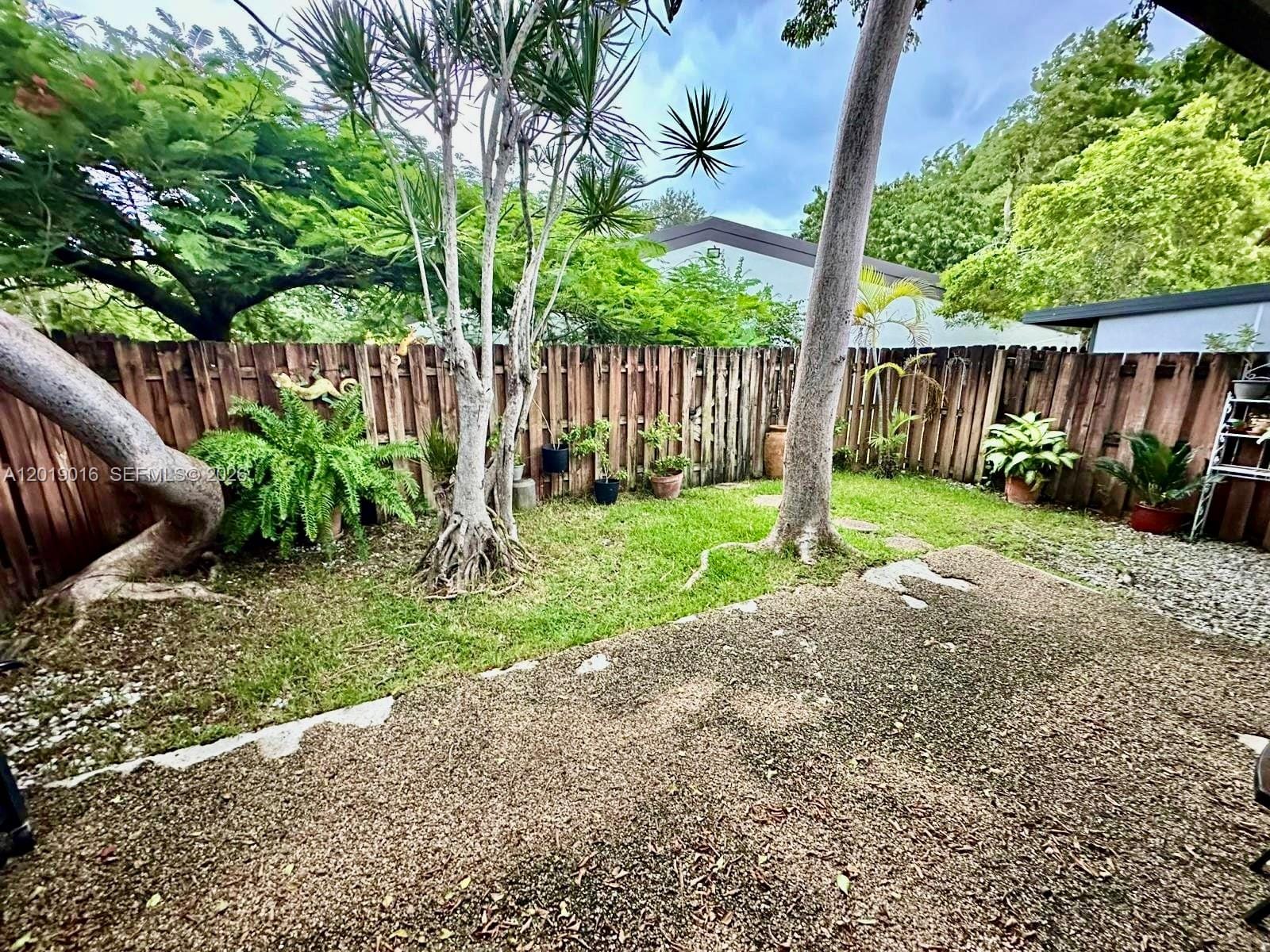 509 NE 199th Lane 3A — photo 10