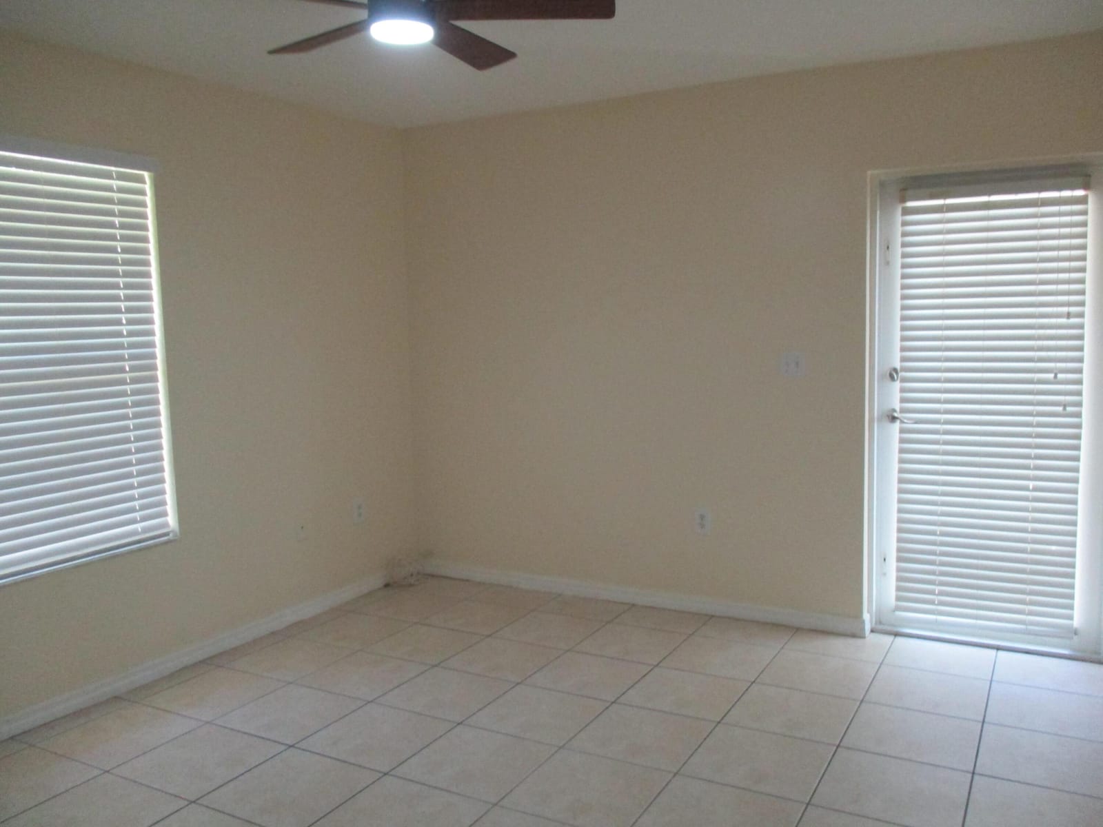 5816 Lincoln Street, Hollywood, FL 33021 photo 11