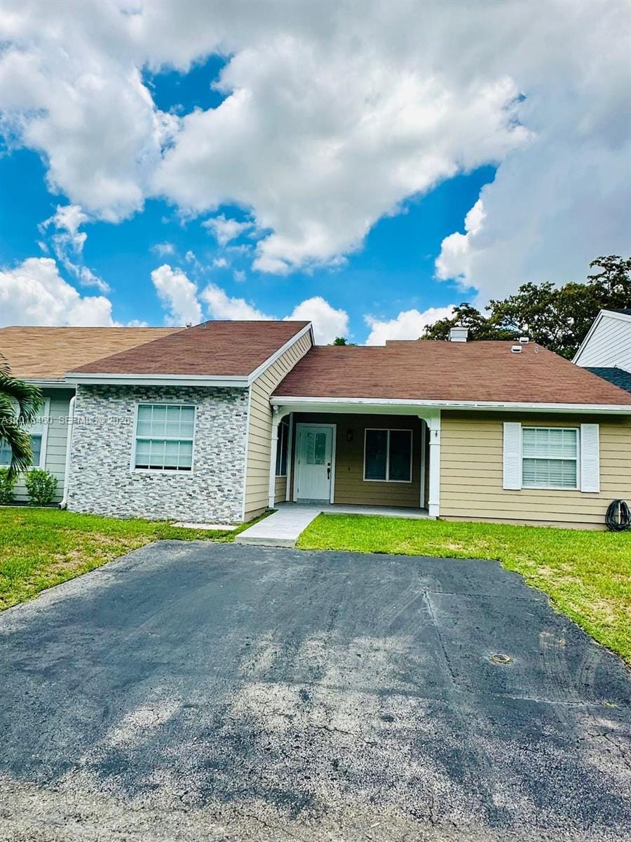 14530 SW 142nd Ct Circle — photo 3