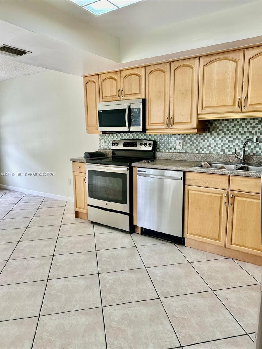 14530 SW 142nd Ct Circle — photo 6