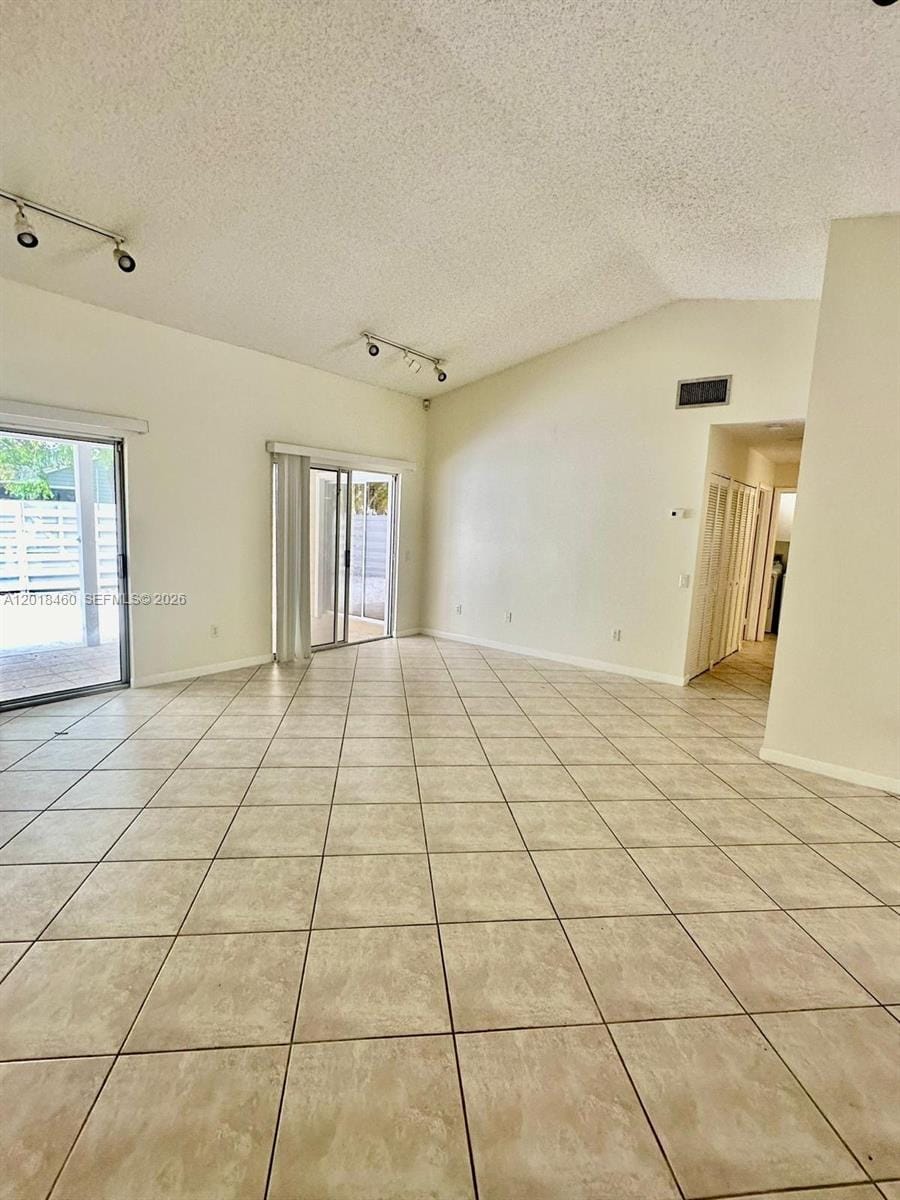 14530 SW 142nd Ct Circle — photo 10