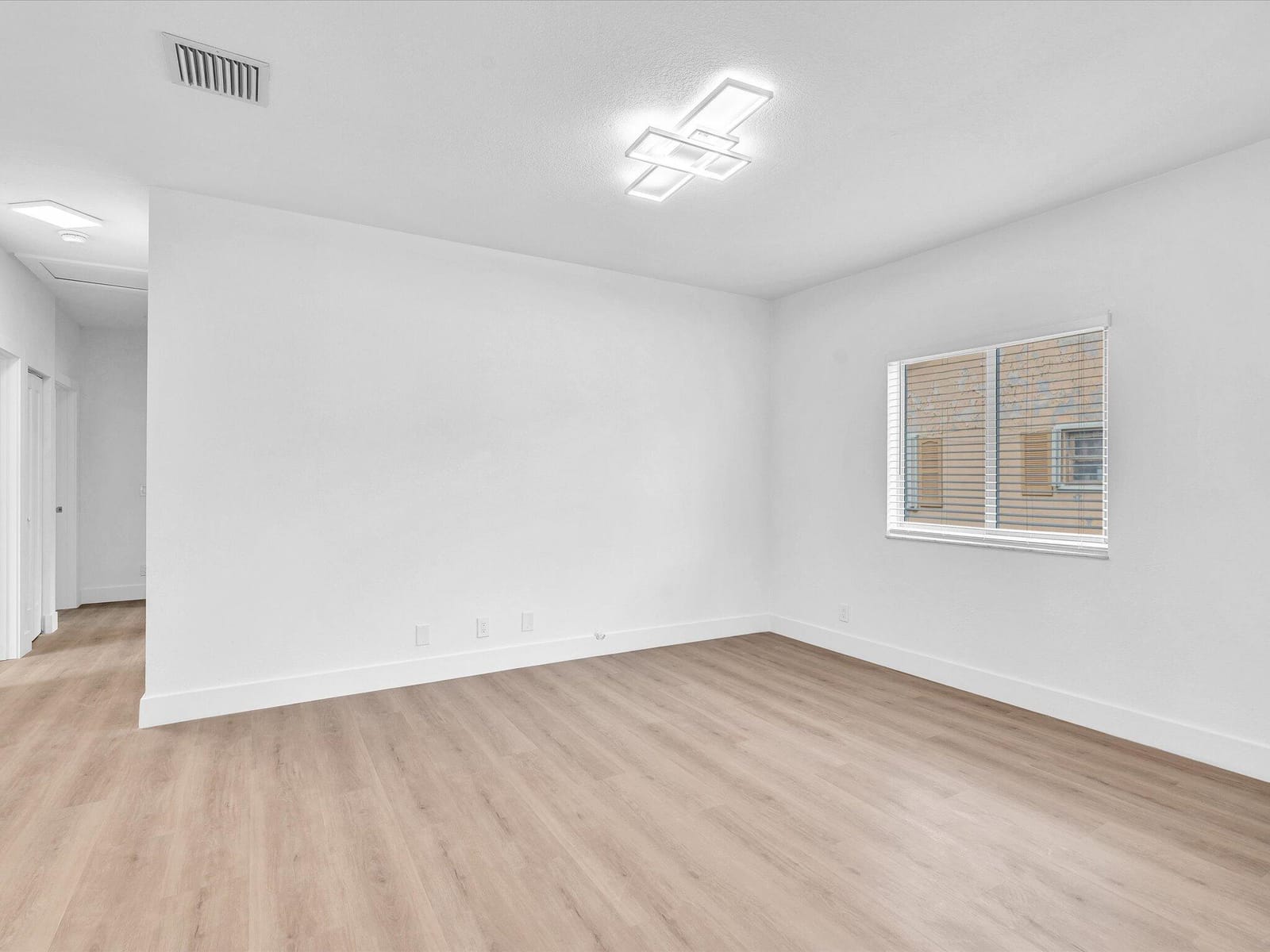 2410 NW 43rd Street, Miami, FL 33142 photo 12
