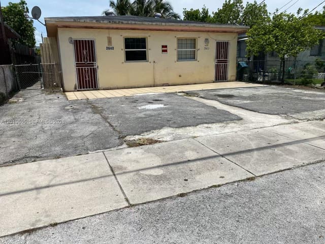 2640 NW 23rd Court, Westhaven, Miami, FL