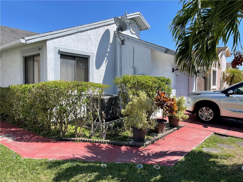 1231 SW 112th Avenue, Pembroke Pines, FL 33025, Pembroke Pines