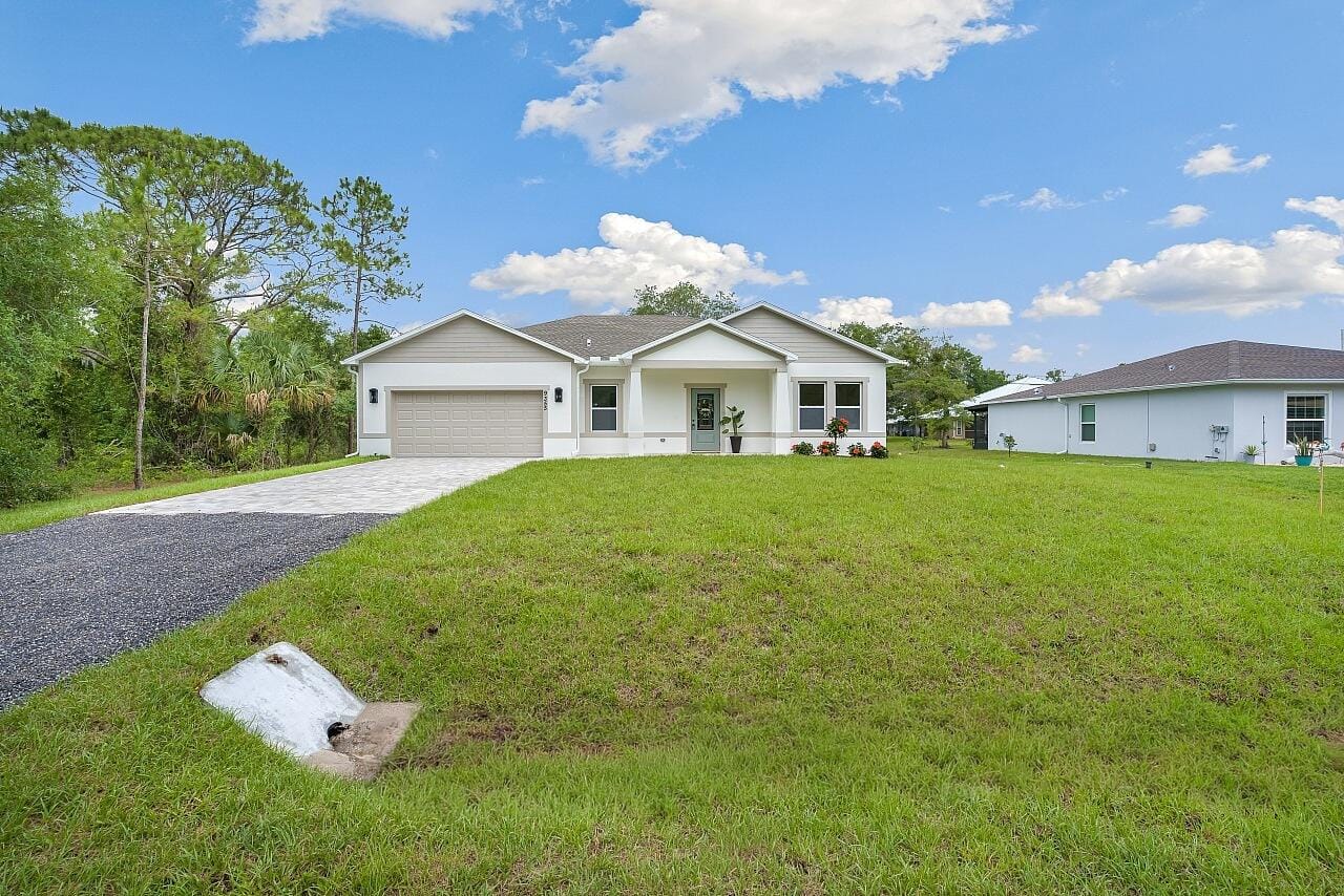9355 100th Avenue, Vero Beach, FL 32967