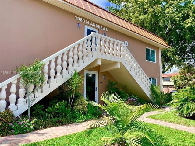 1950 N Andrews Avenue 208D, Wilton Manors, FL 33311