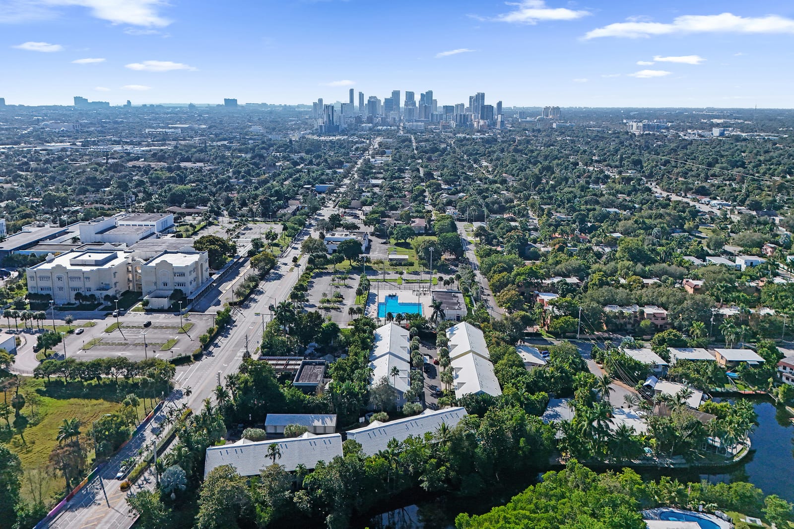 1743 NE 4th Avenue F4, Fort Lauderdale, FL 33305 photo 29