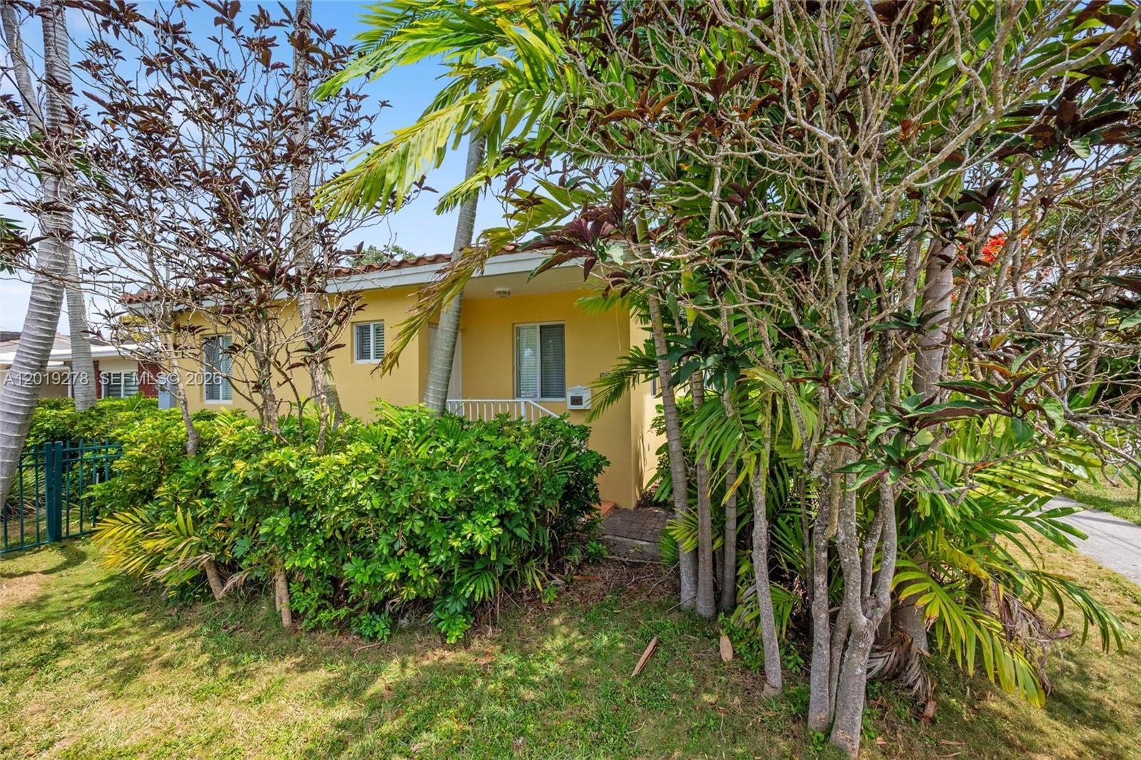 2542 SW 25th Avenue, Miami, FL 33133 photo 6