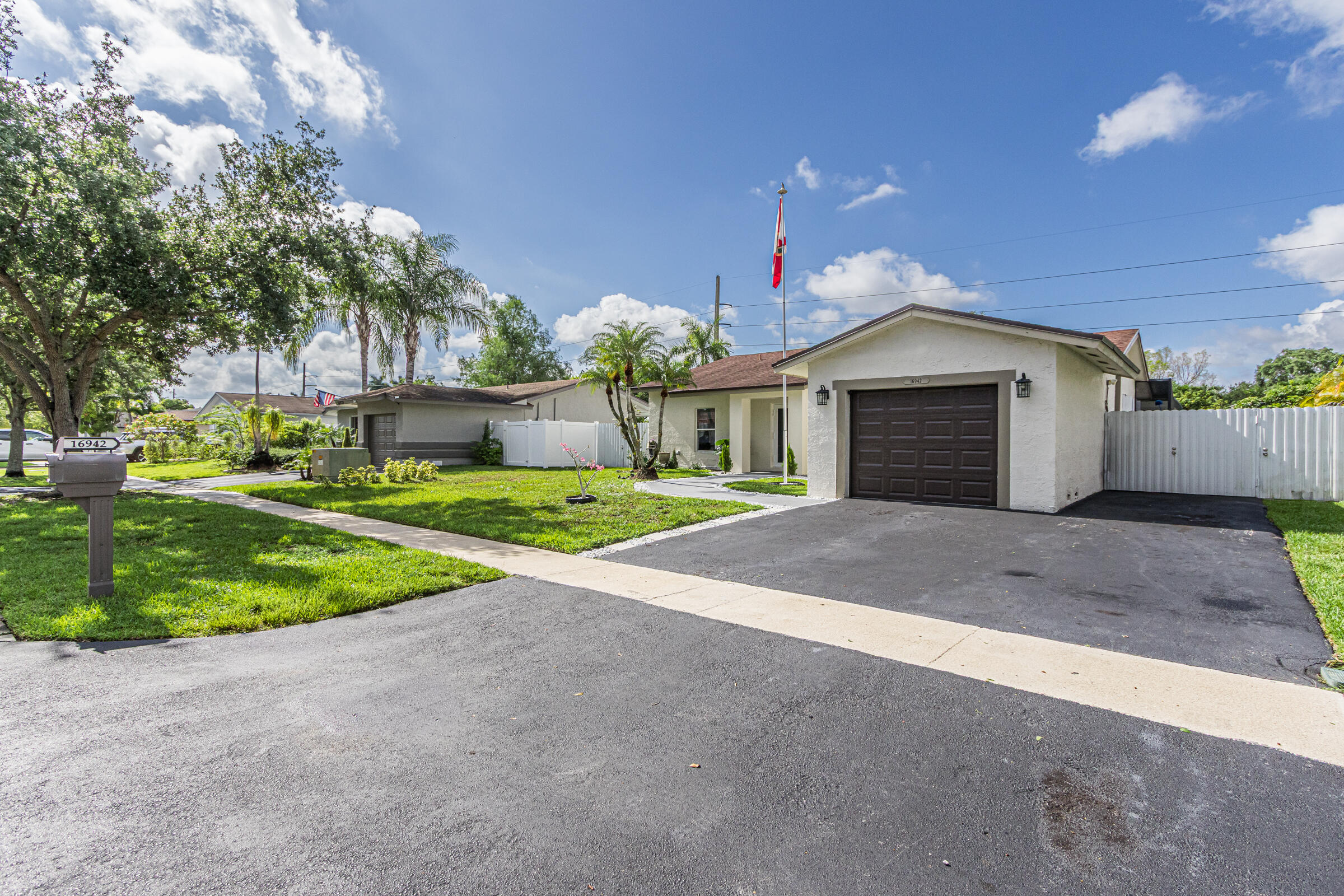 16942 SW 5th Way, Weston, FL 33326, Weston
