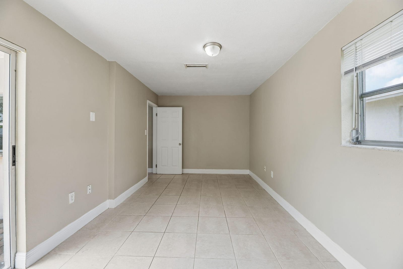 2420 NW 89th Avenue, Sunrise, FL 33322 photo 18
