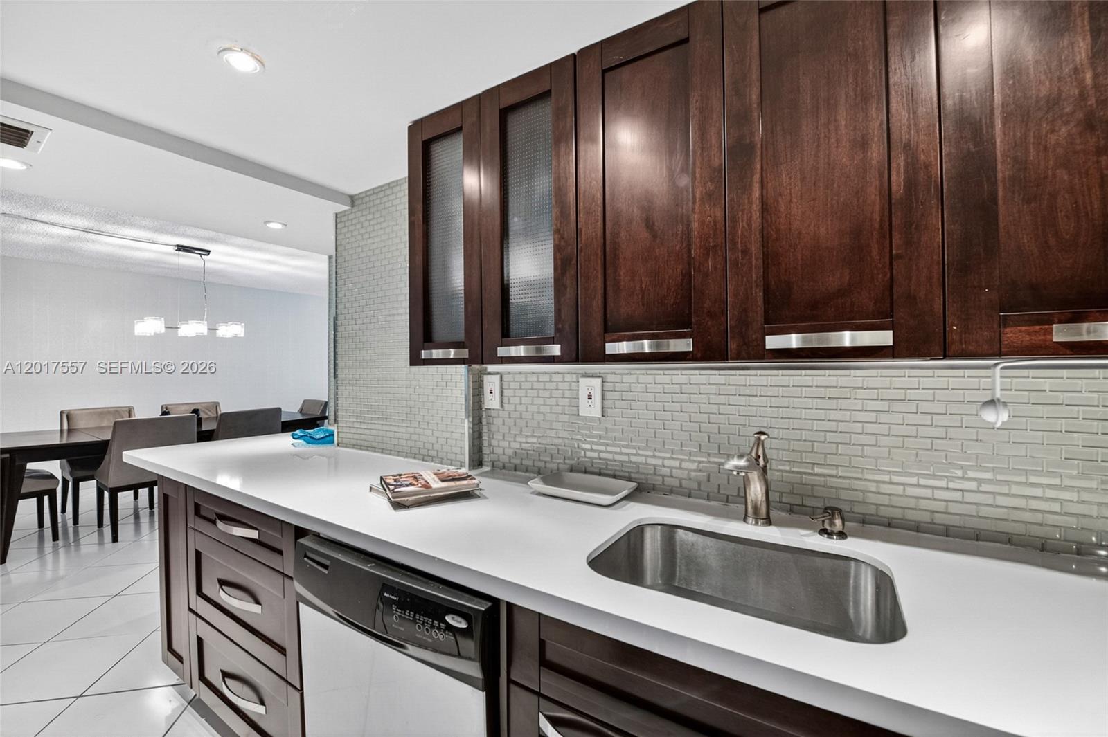 2401 Collins Avenue 1107, Miami Beach, FL 33140, Miami Beach