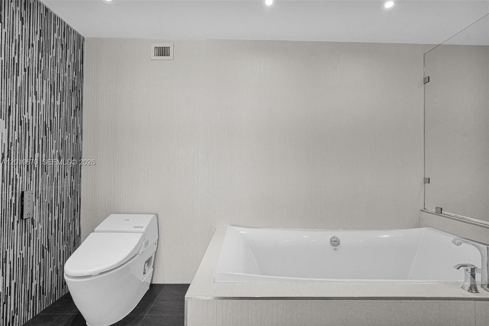 3001 S Ocean Drive 1611, Hollywood, FL 33019 photo 26