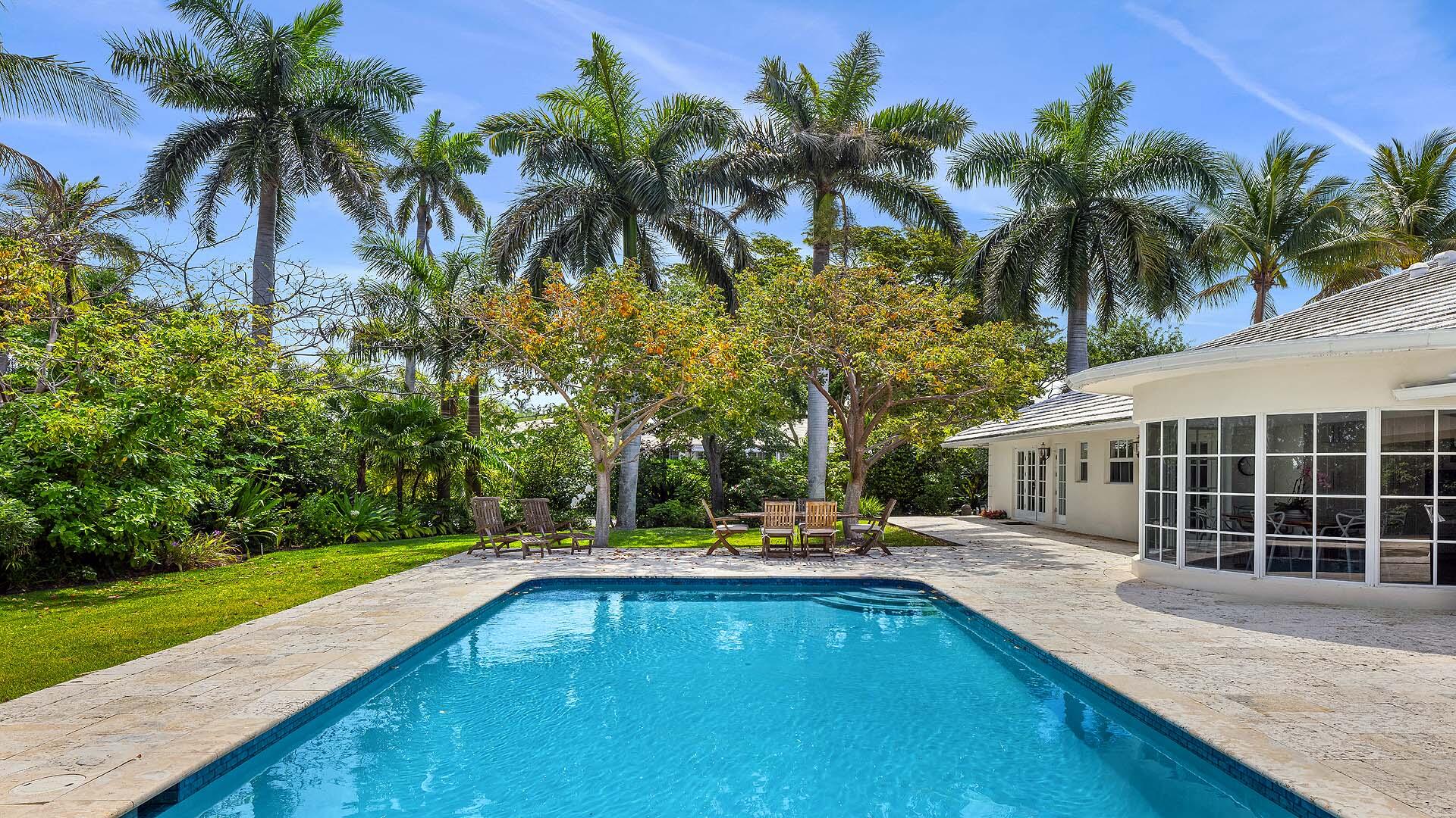 335 Old School Road, Gulf Stream, FL 33483, Gulf Stream