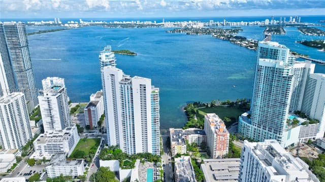 2020 N Bayshore Drive 1905, Miami, FL 33137