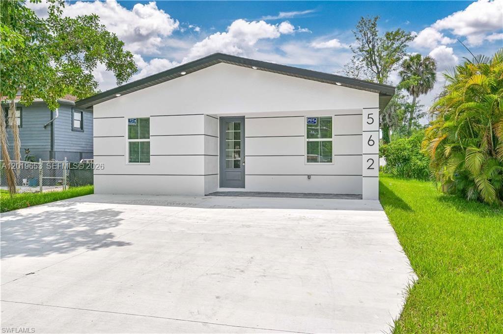 2223 Carver Avenue, FL 33916, Fort Myers