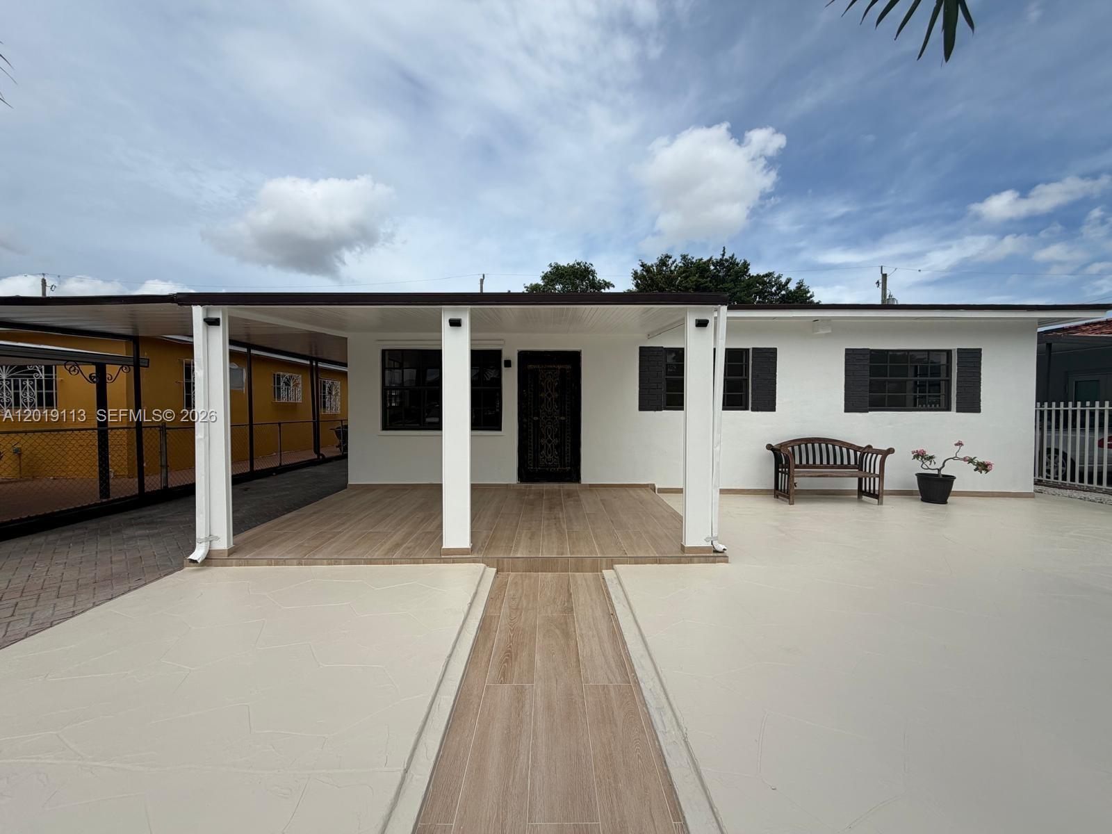 2541 W 10th Avenue, Hialeah, FL 33010, Hialeah