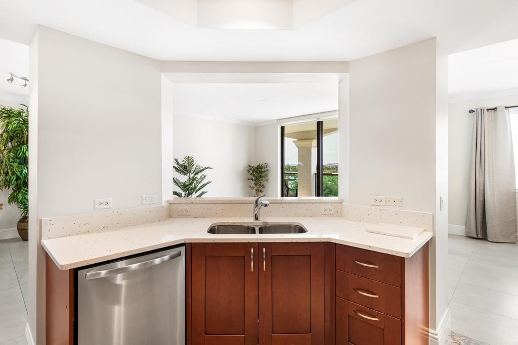 3610 Gardens Parkway 502a — photo 8