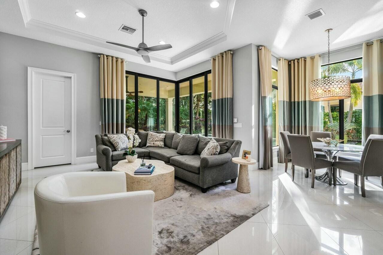 130 Gardenia Isles Drive — photo 11
